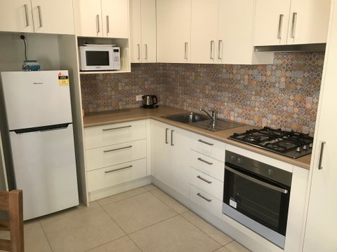 St Clair's Apartments, Cotton Tree - Accommodation Gold Coast 1