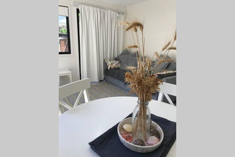 St Clair's Apartments, Cotton Tree - Accommodation Gold Coast 0