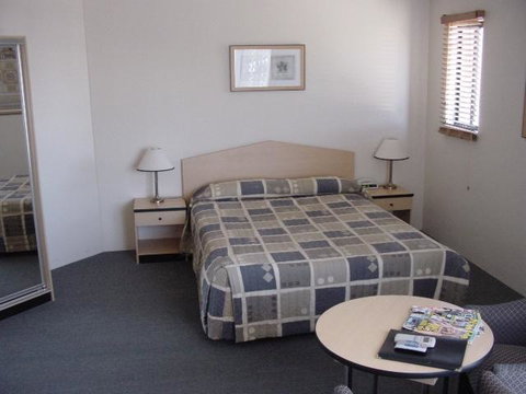 St Marys Park View Motel - Accommodation Gold Coast 1