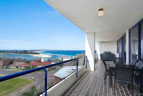 St Tropez Unit 39 - The Entrance, NSW - Accommodation Gold Coast 1