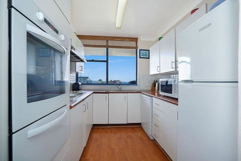 St Tropez Unit 39 - The Entrance, NSW - Accommodation Gold Coast 2