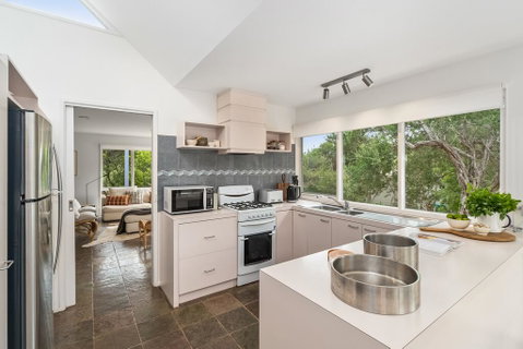 St. Andrews Beach Coastal Escape - Accommodation Gold Coast 2