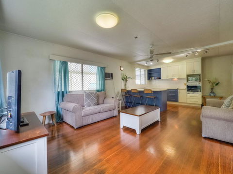 Starfish Shack By The Sea - Accommodation Gold Coast 2