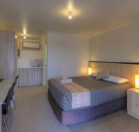 Starline Motor Inn - Accommodation Gold Coast