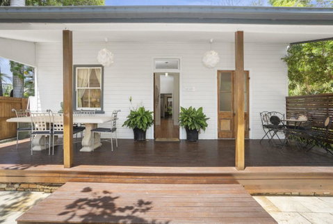 Starr Cottage Byron Bay - Walk To Town In 5 Minutes! - Accommodation Gold Coast 3