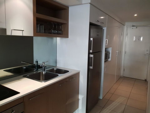 Station 16 Apartment In Arts & Culture Precinct - Accommodation Gold Coast 1