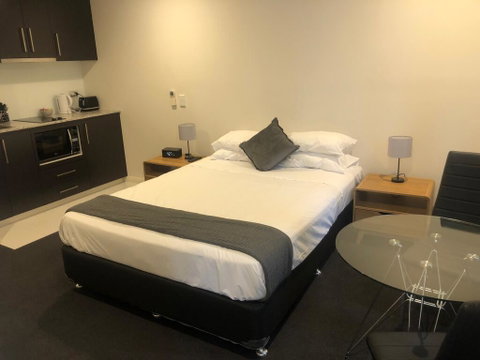 Station House Hotel - Accommodation Gold Coast 0