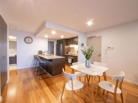 Stawealth Westside Apartments - Gold Coast 4U 3