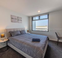 Stawealth Westside Apartments - Gold Coast 4U
