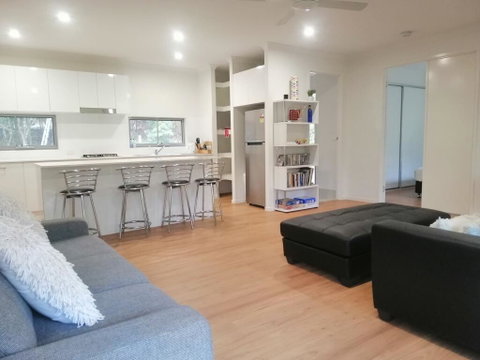 Stay @ LP Montville - Accommodation Gold Coast 2