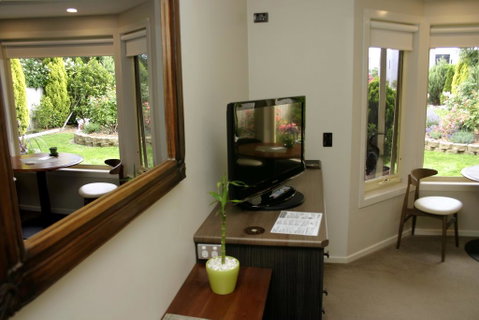 Stay Inn - Accommodation Gold Coast 2
