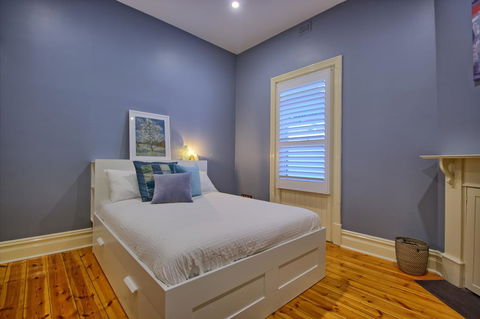 Stay On Sussex - Accommodation Gold Coast 0