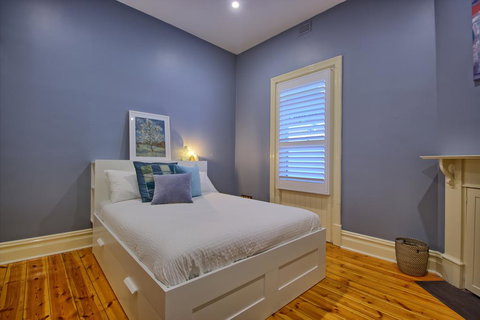 Stay On Sussex - Accommodation Gold Coast 0