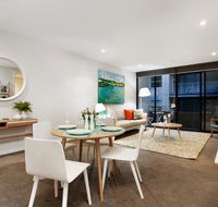 StayCentral on Nott - Gold Coast 4U