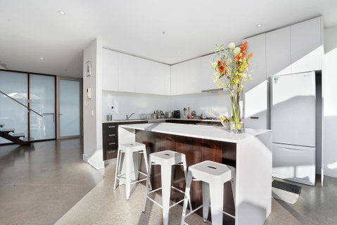 StayCentral On Oxford Penthouse - Accommodation Gold Coast 1