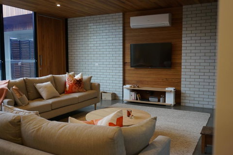Stella On Stevens - Accommodation Gold Coast 3