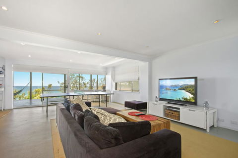 STICKS BY THE SEA - Sunset Strip 103 - Accommodation Gold Coast 2