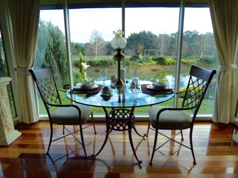 Still Waters - Accommodation Gold Coast 2