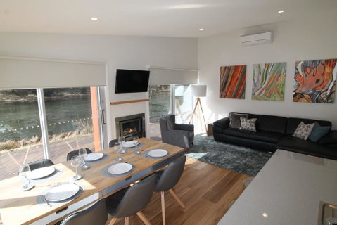 Stillwater Lodge - Accommodation Gold Coast 2