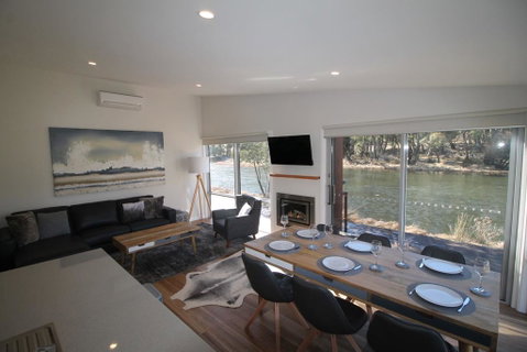 Stillwater Lodge - Accommodation Gold Coast 3