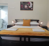 Stirling Apartments - Studio 2 - Accommodation Gold Coast