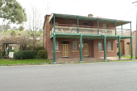Stoke House - Accommodation Gold Coast 2