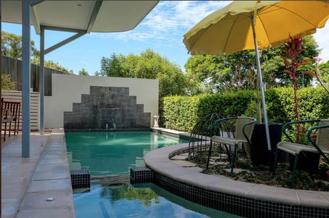 Stonehawke Place - Gold Coast 4U 3