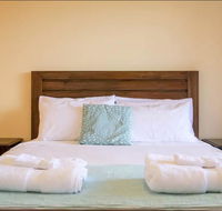 Stonehawke Place - Gold Coast 4U