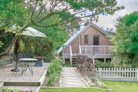 Stonehenge Retreat - Accommodation Gold Coast 2