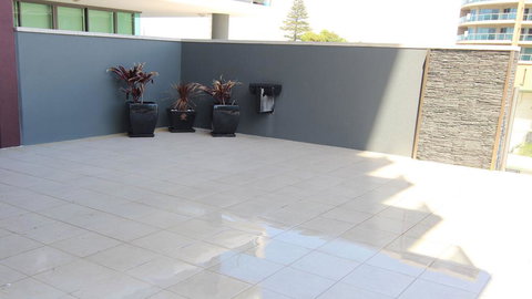 Strand Beachside 303 - Accommodation Gold Coast 2