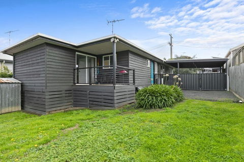 Strathmore Beach House 67 - Accommodation Gold Coast 0