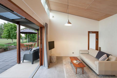 Studio 367 - Gold Coast 4U 3