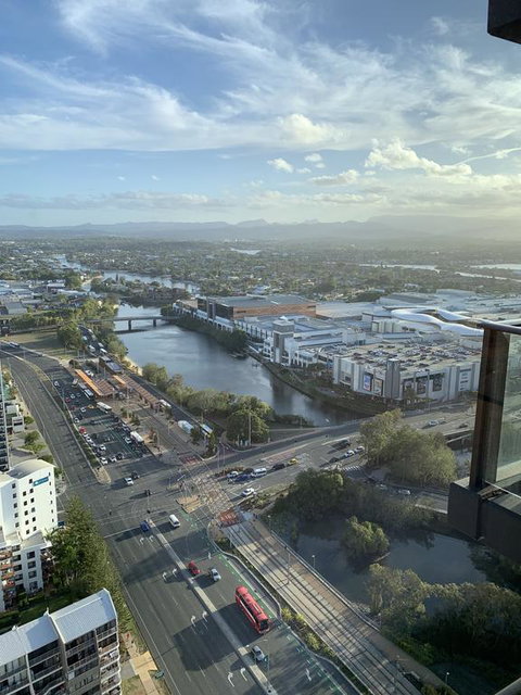 Stunning Oceanview 2BR Unit, Free Carpark & WIFI - Accommodation Gold Coast 1