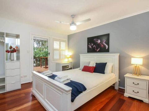 Stylish 3 Bedroom Family Home In Leafy Paddington - Gold Coast 4U 2