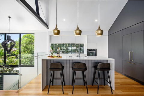 Stylish And Spacious Masterpiece, Sunshine Beach - Accommodation Gold Coast 3