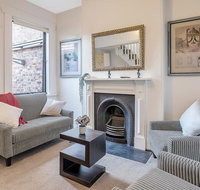 Stylish House - Moments to Kings Cross  City - 1 Gold Coast