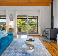 Stylish Renovated Home - Ocean Views - Fireplace - Accommodation Gold Coast