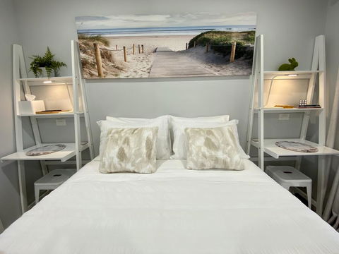 STYLISH UNIT - CLOSE TO DREAMWORLD - 1 Gold Coast 2