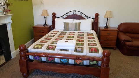 Suites On Avon - Accommodation Gold Coast 1