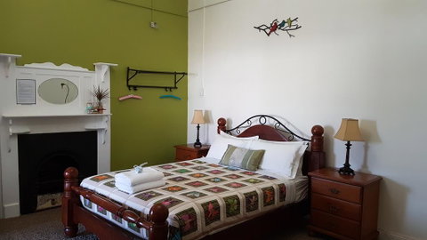Suites On Avon - Accommodation Gold Coast 0