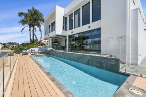 Summer Haven - Accommodation Gold Coast 0