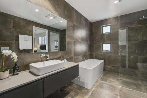 Summer Haven - Accommodation Gold Coast 2