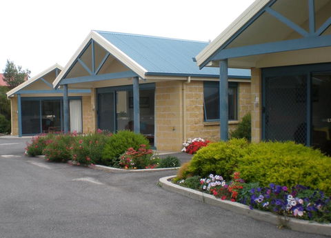 Summers Rest Units - Gold Coast 4U 0