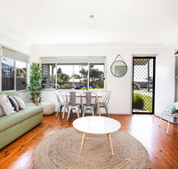 Sun Shack  Culburra - Pet Friendly - 3 Mins to Beach - Accommodation Gold Coast