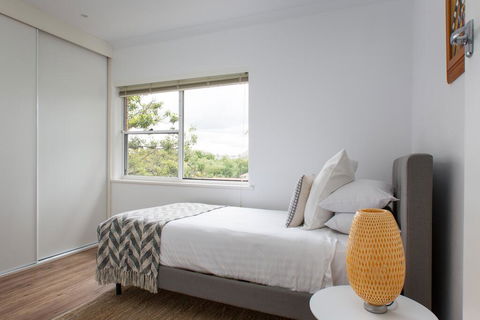 Sun-Drenched Apartment In A Peaceful Location - Gold Coast 4U 3