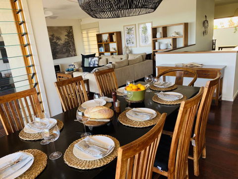 Sundecks - Accommodation Gold Coast 1