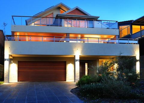 Sundecks - Accommodation Gold Coast 0