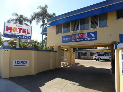 Sunburst Motel - 1 Gold Coast 3