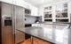 Sunlit 2-bed Apartment Metres From The Beach - thumb 2