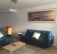 Sunlit Townhouse - Accommodation Gold Coast